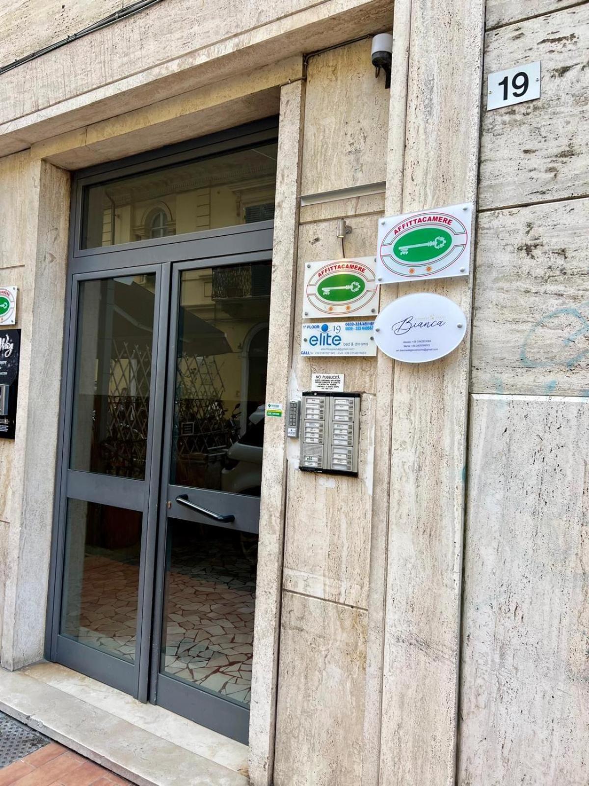 Bianca Elegance Rooms La Spezia Exterior photo